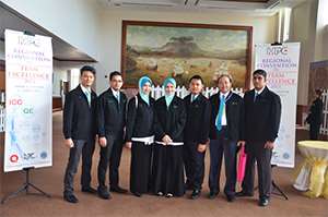 Khazanah Team Katwalk